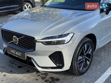 Volvo XC60 2025