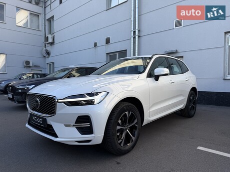 Volvo XC60 2025