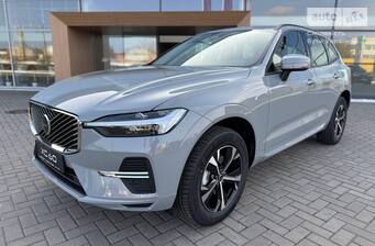 Volvo XC60 2025 Core