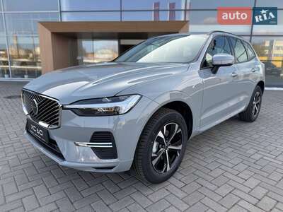 Volvo XC60 2025 Core