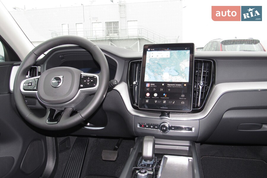 Volvo XC60 - фото 15