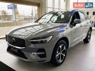Volvo XC60 2025 Core