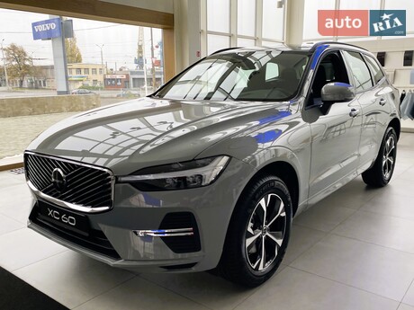 Volvo XC60 2025