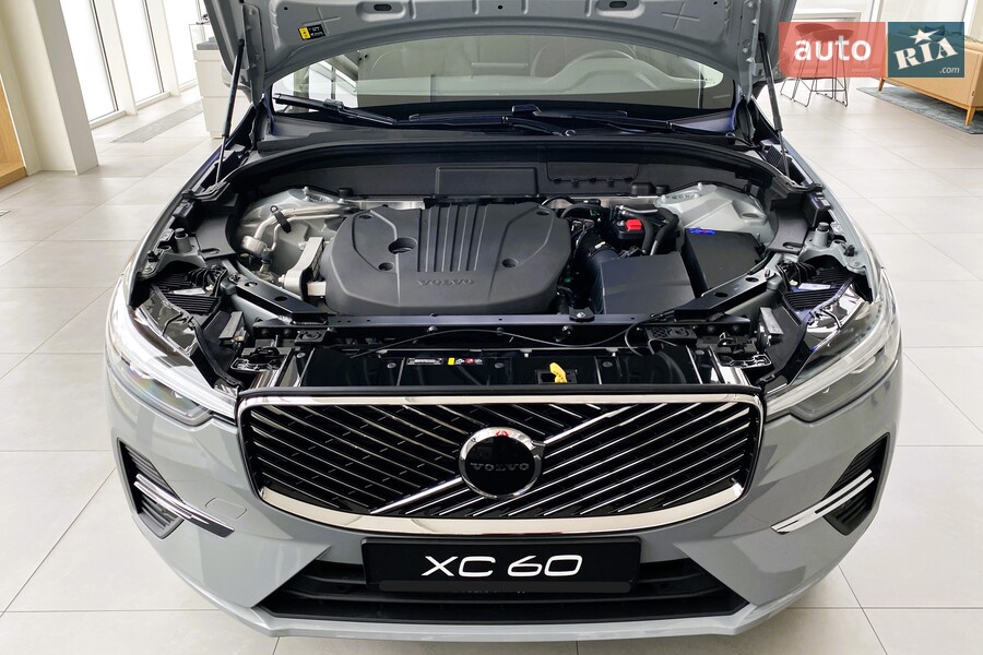 Volvo XC60 - фото 23