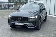 Volvo XC60 Plus Dark