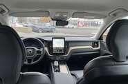 Volvo XC60 Plus Dark