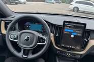 Volvo XC60 Plus Dark