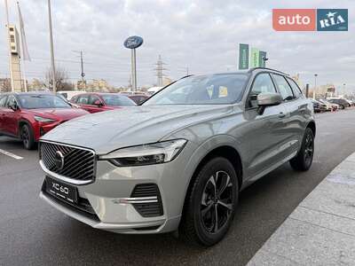 Volvo XC60 2025 Core