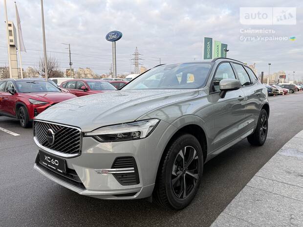 Volvo XC60 2025
