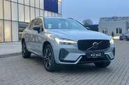 Volvo XC60 Plus Dark