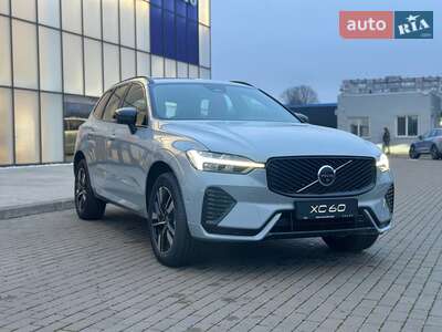 Volvo XC60 2025 Plus Dark