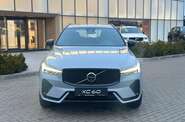 Volvo XC60 Plus Dark