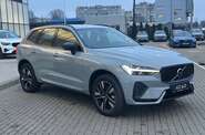 Volvo XC60 Plus Dark