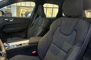 Volvo XC60 Plus Dark