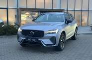 Volvo XC60 Plus Dark