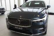 Volvo XC60 - фото 1