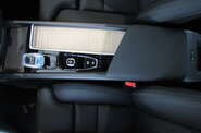Volvo XC60 - фото 12