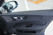 Volvo XC60 - фото 14