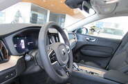 Volvo XC60 - фото 17