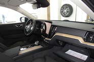 Volvo XC60 - фото 20