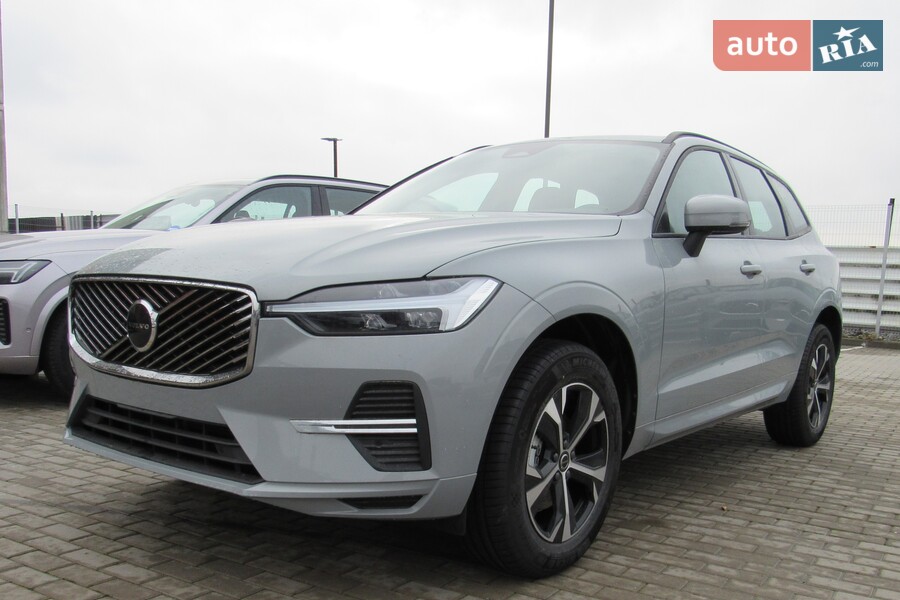Volvo XC60 - фото 1