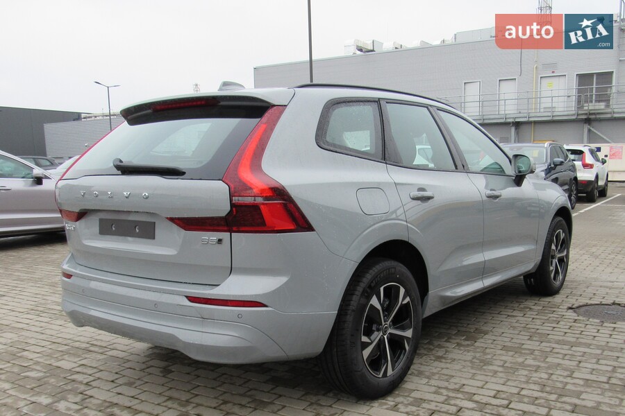 Volvo XC60 - фото 5