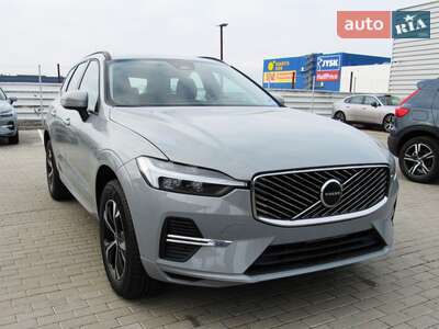 Volvo XC60 2025 Core