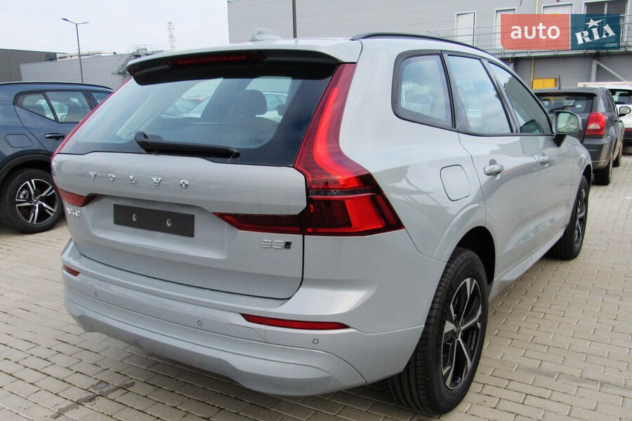 Volvo XC60 - фото 6