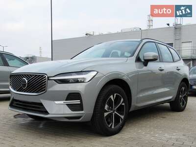 Volvo XC60 2025 Core