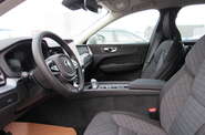 Volvo XC60 Core