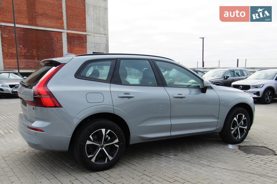 Volvo XC60 - фото 5
