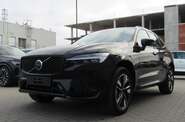 Volvo XC60 Plus Dark
