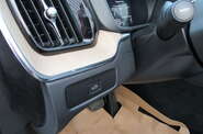Volvo XC60 - фото 11