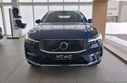 Volvo XC60 - фото 1
