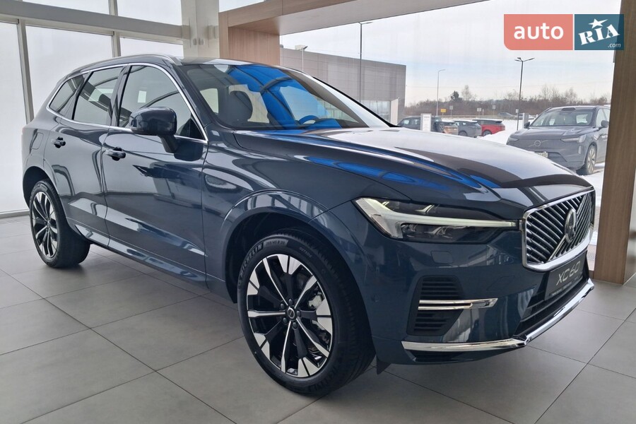 Volvo XC60 - фото 3