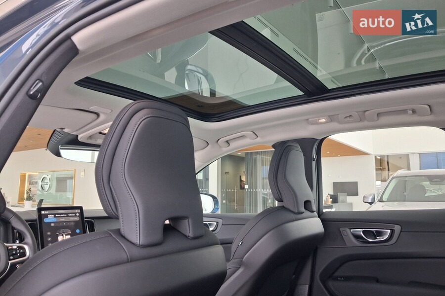 Volvo XC60 - фото 17