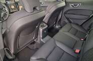 Volvo XC60 - фото 16