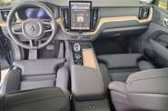 Volvo XC60 - фото 18