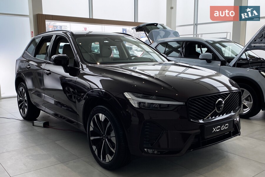 Volvo XC60 - фото 3