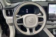 Volvo XC60 - фото 17
