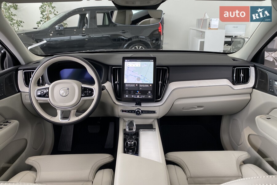 Volvo XC60 - фото 28