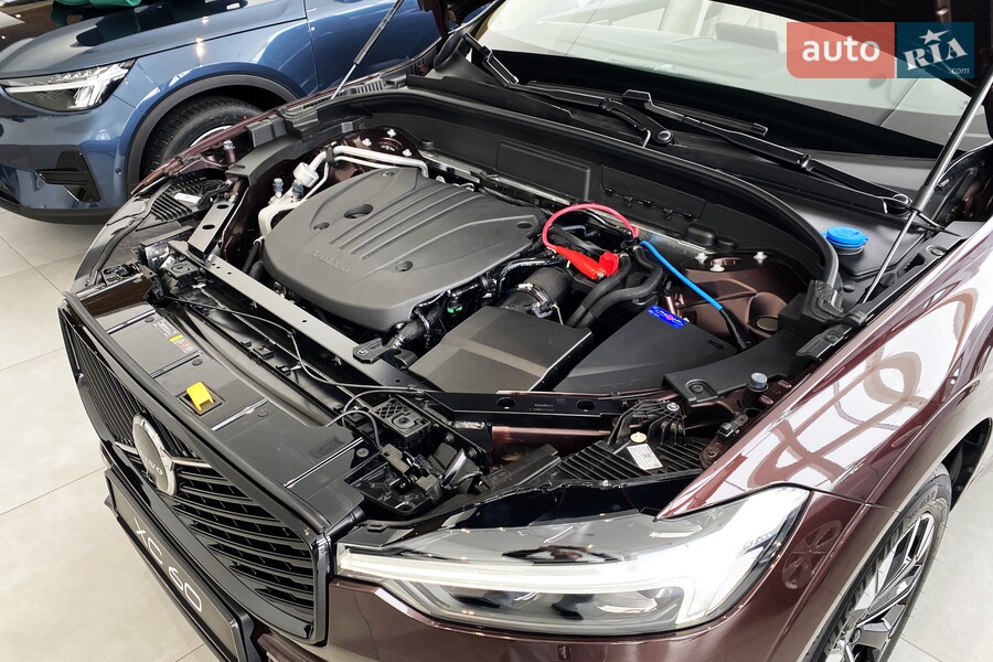 Volvo XC60 - фото 31