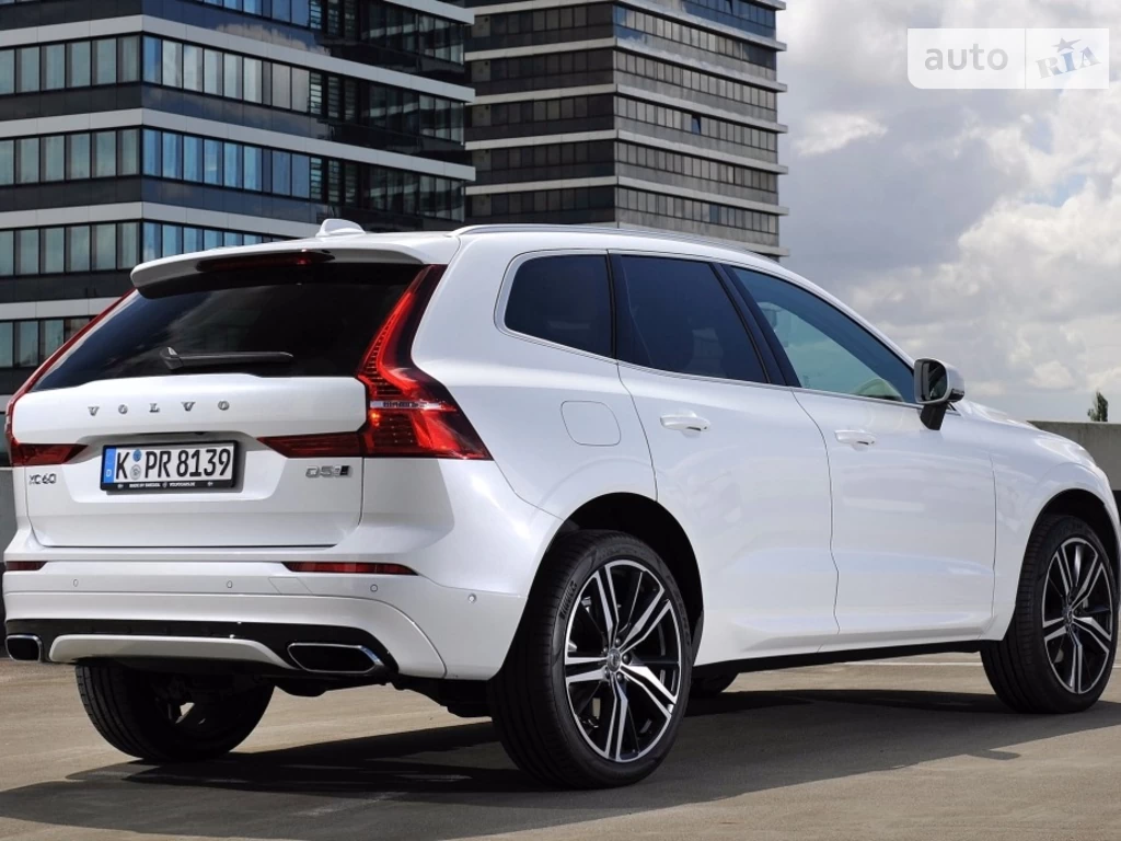 Volvo XC60 R-Design