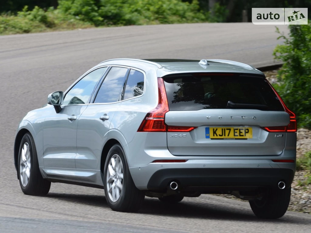 Volvo XC60 Momentum