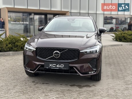 Volvo XC60 2025