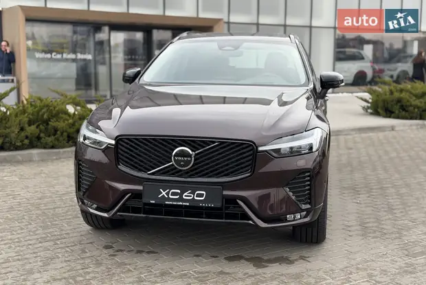 Volvo XC60 Ultra Dark