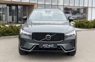 Volvo XC60 Plus Dark