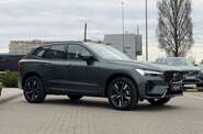 Volvo XC60 Plus Dark