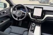 Volvo XC60 Plus Dark