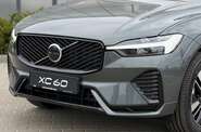 Volvo XC60 Plus Dark